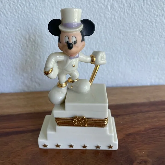 Lenox Disney Mickey 75th Anniversary - Picture 2 of 7